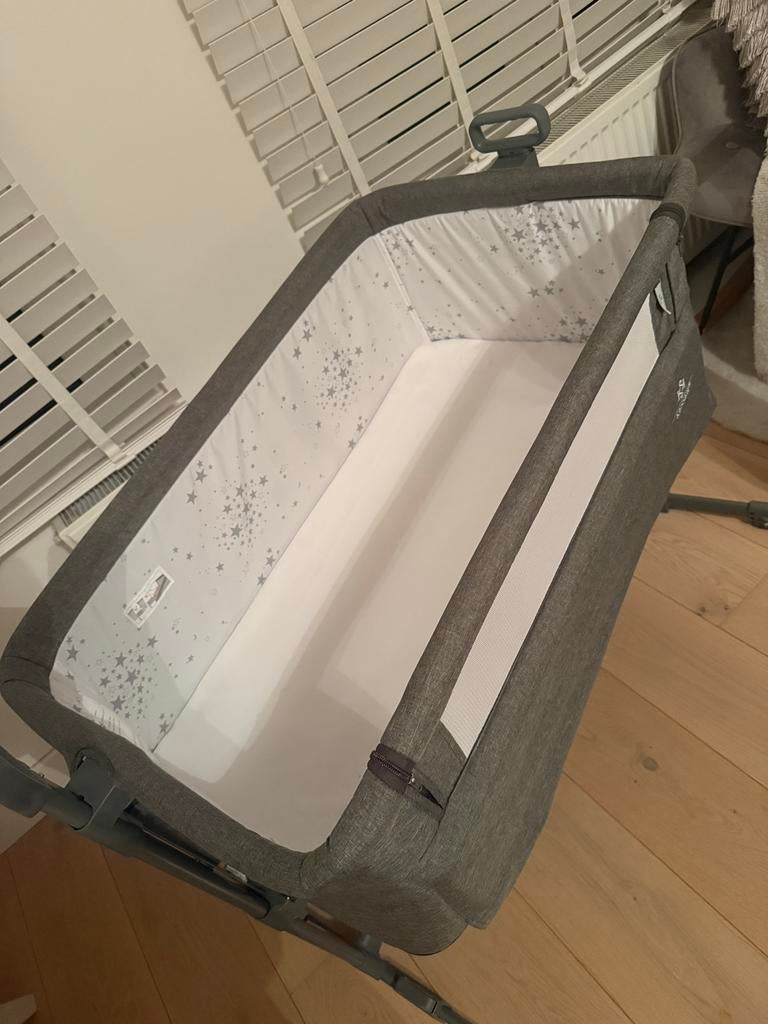 Co-sleeper babybedje next to me, Kinderen en Baby's, Babywiegjes en Ledikanten, Ophalen of Verzenden, Zo goed als nieuw, Wieg
