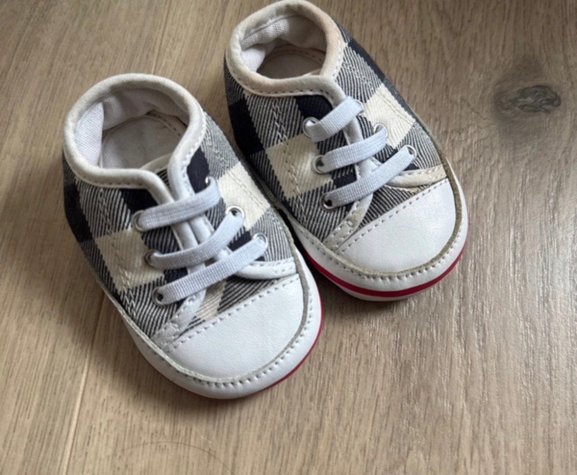 Burberry schoentjes maat 16, Verzenden, Zo goed als nieuw, Schoentjes