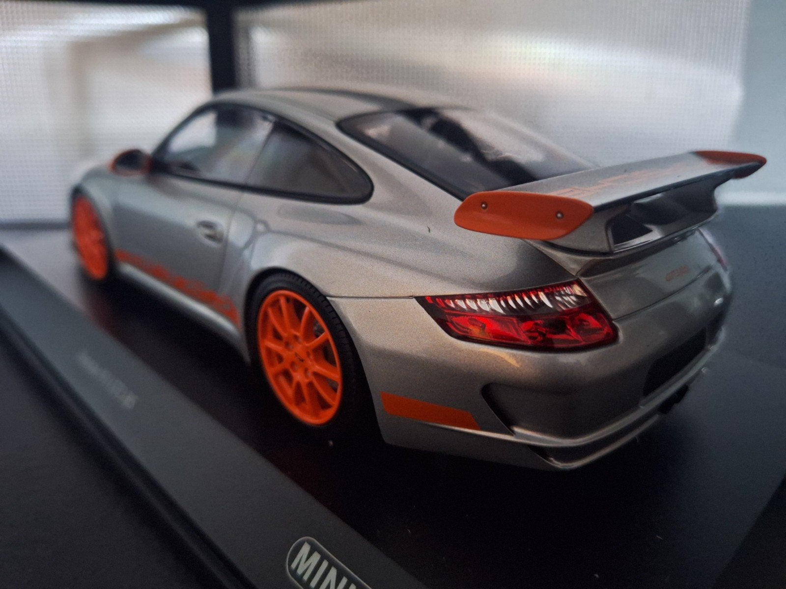 Porsche 911 (997) GT3 2007 Schaal 1:18, Minichamps, Auto, Nieuw, Ophalen of Verzenden