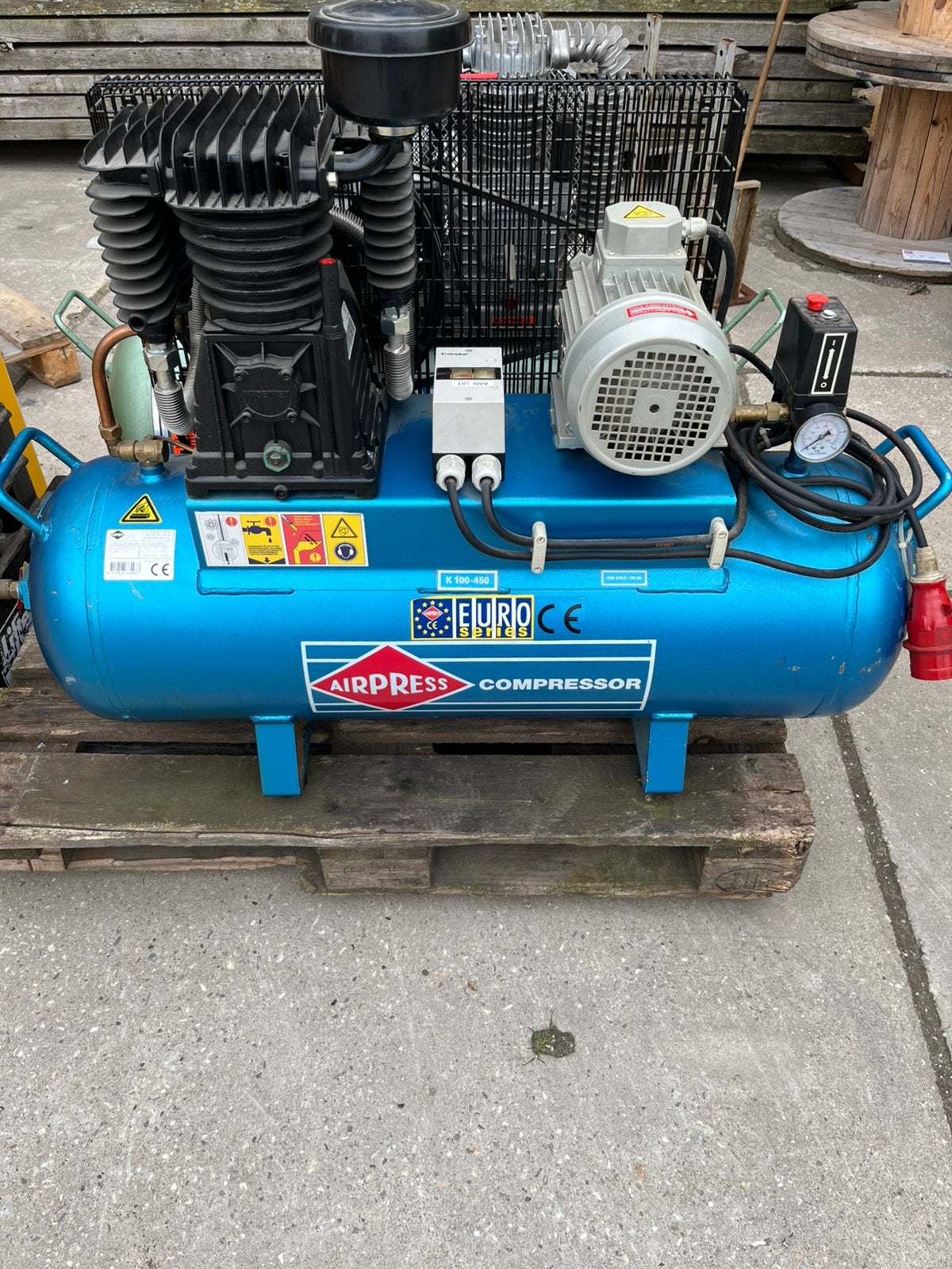 Airpress compressor K100-450, Hobby en Vrije tijd, Overige Hobby en Vrije tijd, Ophalen, Zo goed als nieuw