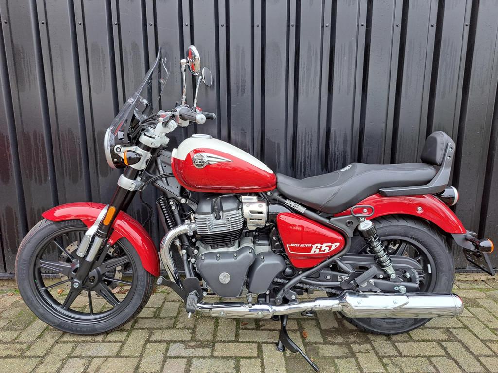 Royal Enfield Super Meteor 650 Tourer, LED Verlichting, 648 cc, Chopper, Bedrijf