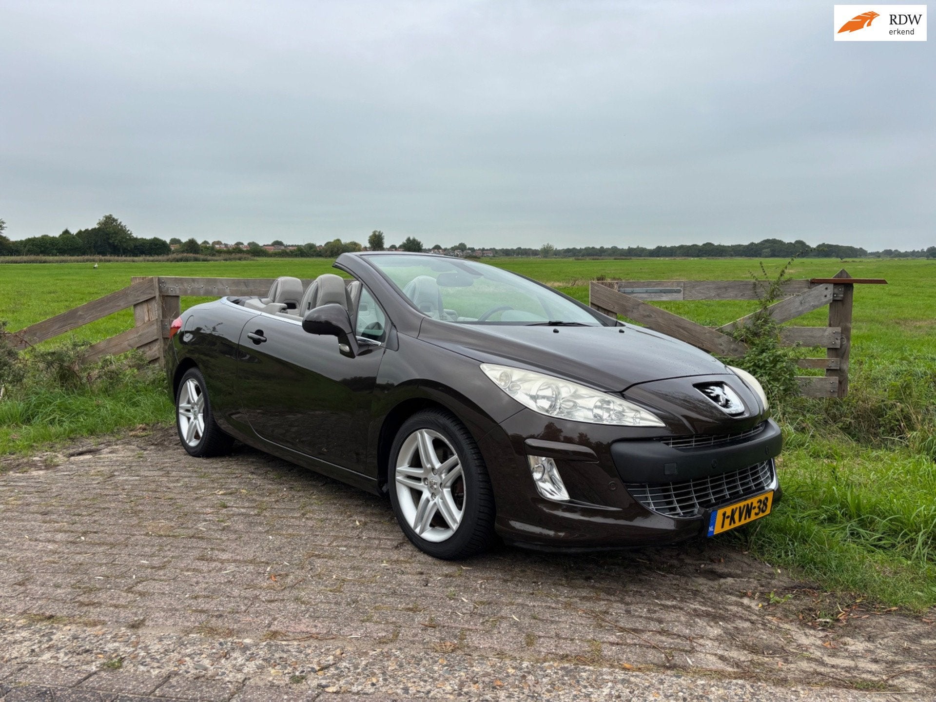 Foto 2 van Peugeot 308 1.6 THP Allure, Lage KM Stand
