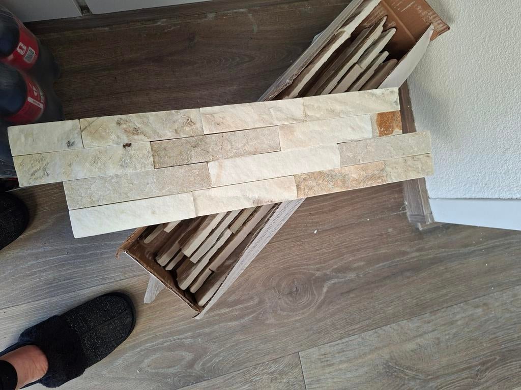 Te koop 1 doos natuur steenstrips, Doe-het-zelf en Verbouw, Hout en Planken, Ophalen, Minder dan 25 mm, Nieuw, Plank