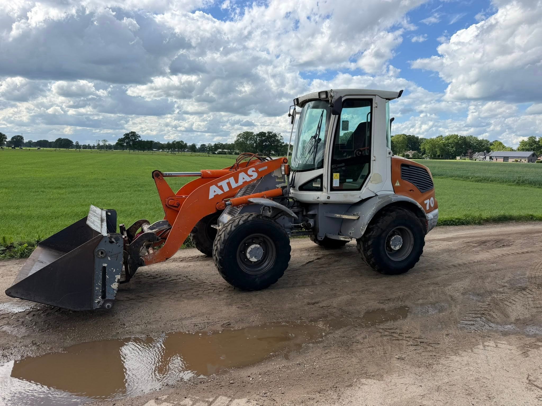 Atlas 70 Shovel Loader (bj 1999), Zakelijke goederen, Machines en Bouw | Kranen en Graafmachines, Wiellader of Shovel