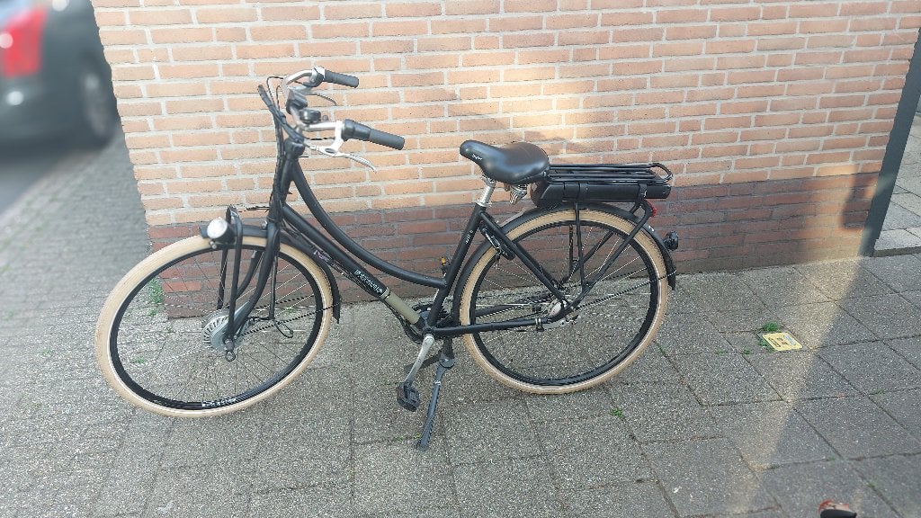 OPKNAPPER: Batavus CNCTD E-go Dames (2017) – Maat 49, Fietsen en Brommers, Fietsen | Dames | Damesfietsen, Ophalen, Gebruikt, 47 tot 50 cm