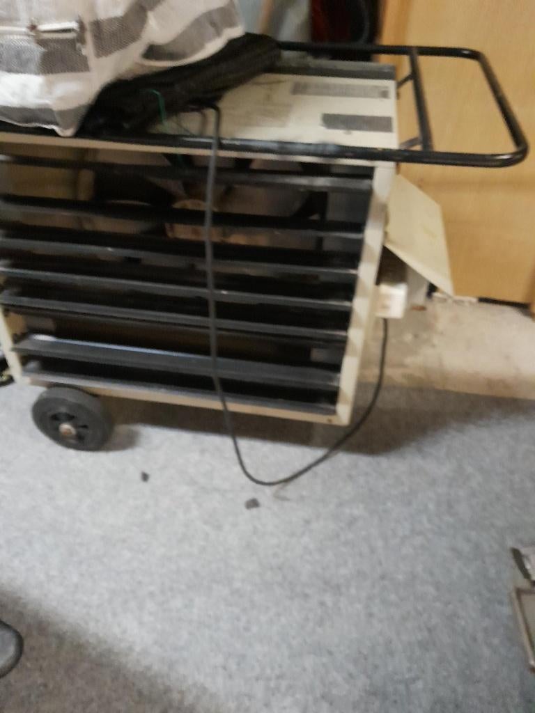 luchtdroger, Doe-het-zelf en Verbouw, Compressors, Ophalen, Gebruikt, 6 tot 10 bar, Minder dan 200 liter/min