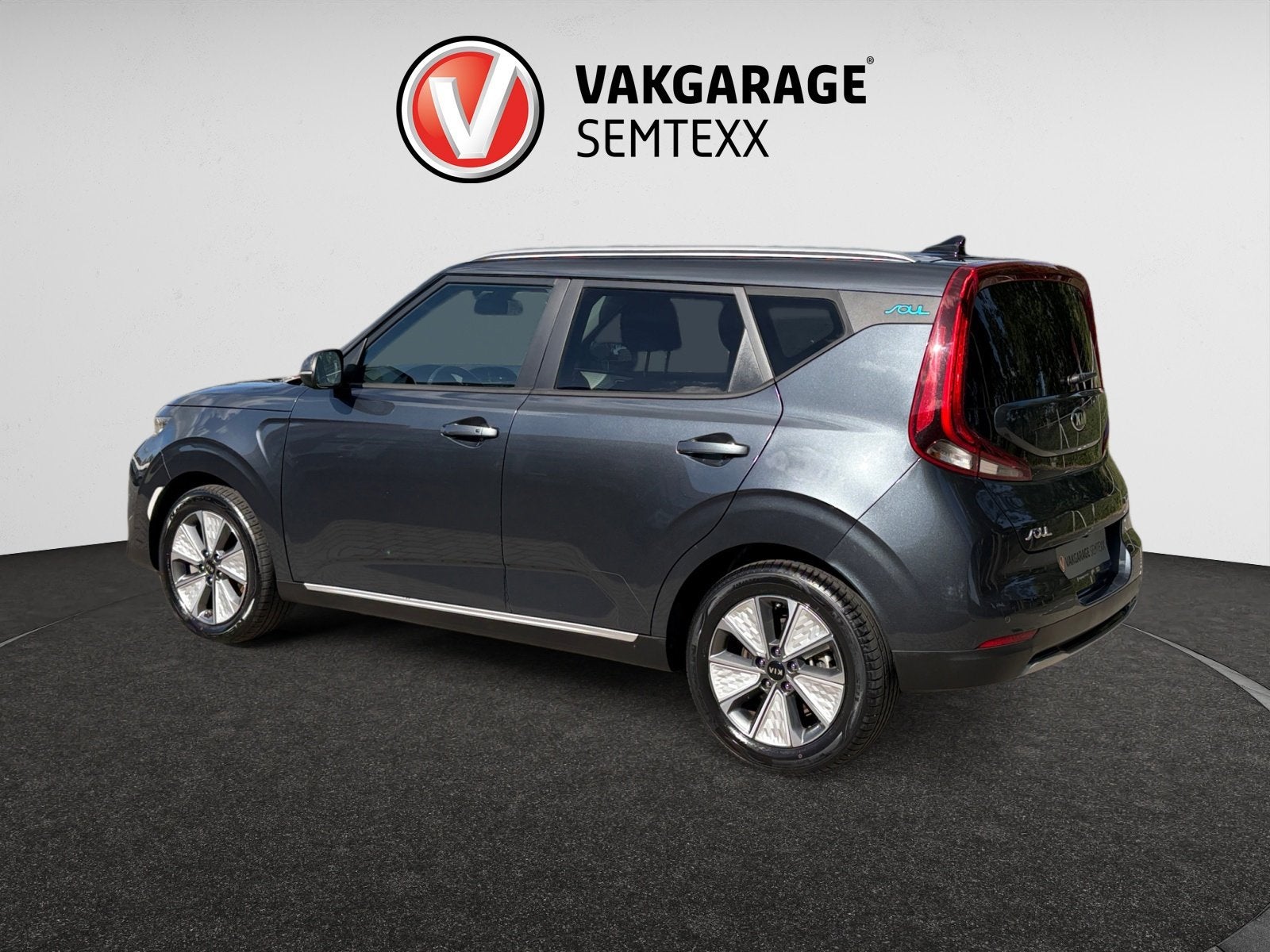 Kia E-Soul DynamicLine 39.2 kWh | Automaat | Clima | Cruise, Auto's, Gebruikt, Zwart, Origineel Nederlands, 39 kWh
