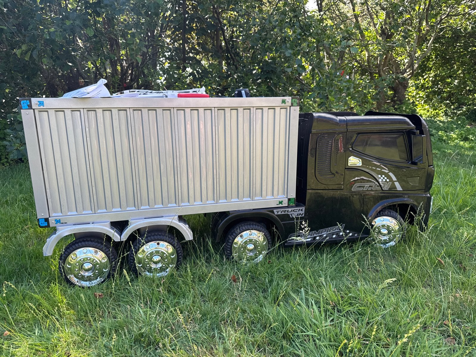 Elektrische kinder truck vrachtwagen kinder auto, Ophalen, Gebruikt, Afstandsbediening