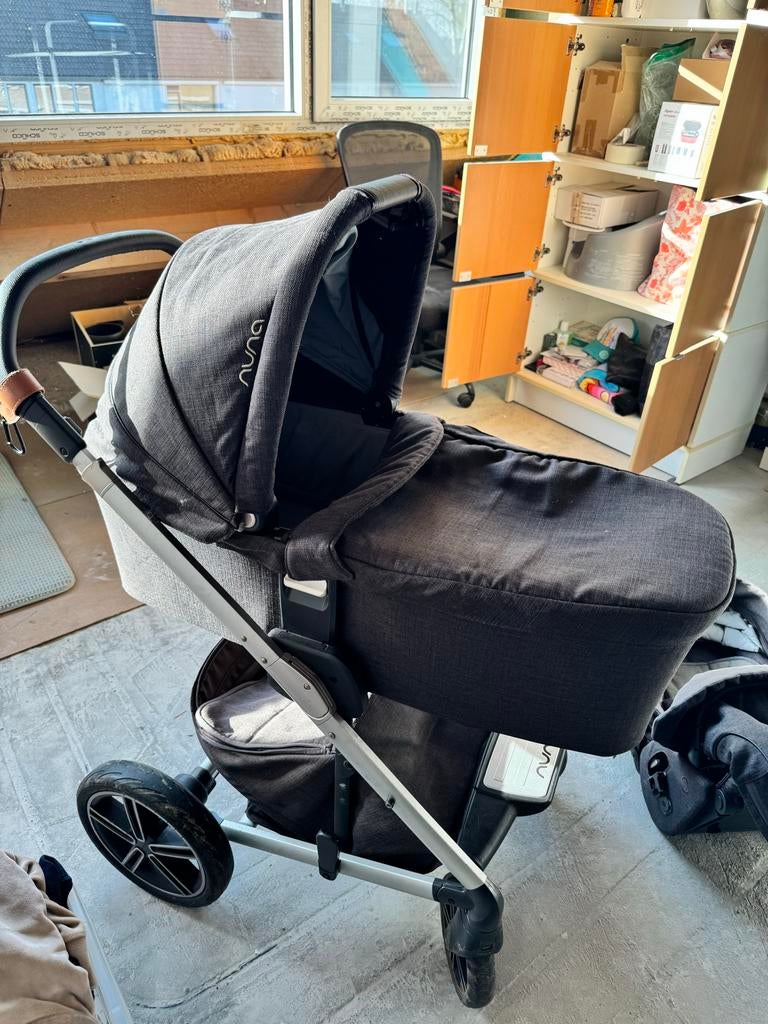 Nuna kinderwagen Compleet: Buggy, Reiswieg, Maxi-Cosi, Verstelbare duwstang, Zo goed als nieuw, Maxi-Cosi, Ophalen