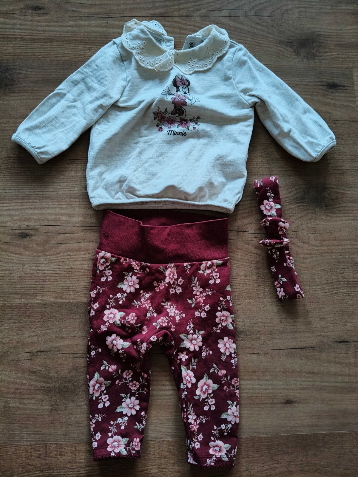 Minnie Mouse setje maat 68, Kinderen en Baby's, Babykleding | Maat 62, Ophalen, Zo goed als nieuw, C&A, Meisje