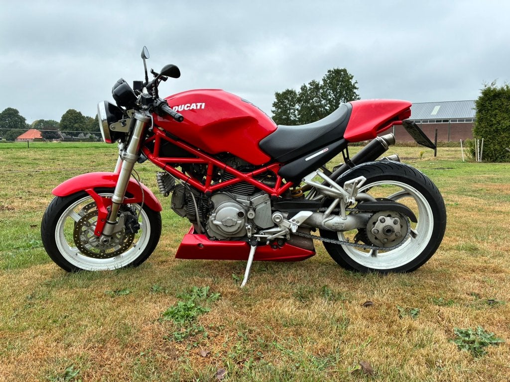 Mooie Ducati Monster S2R 800 met Termignoni uitlaten, 2 cilinders, Sportuitlaat, Motorrijbewijs A, Gebruikt