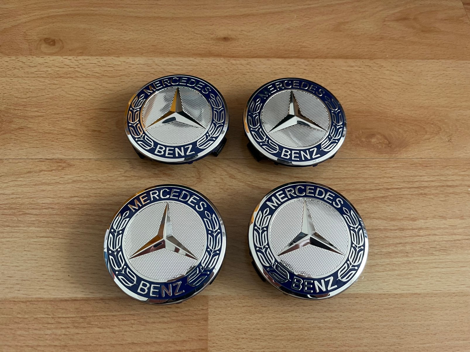 Naafkappen Mercedes Benz 7.5cm blauw zilver wieldoppen, Ophalen of Verzenden, Nieuw