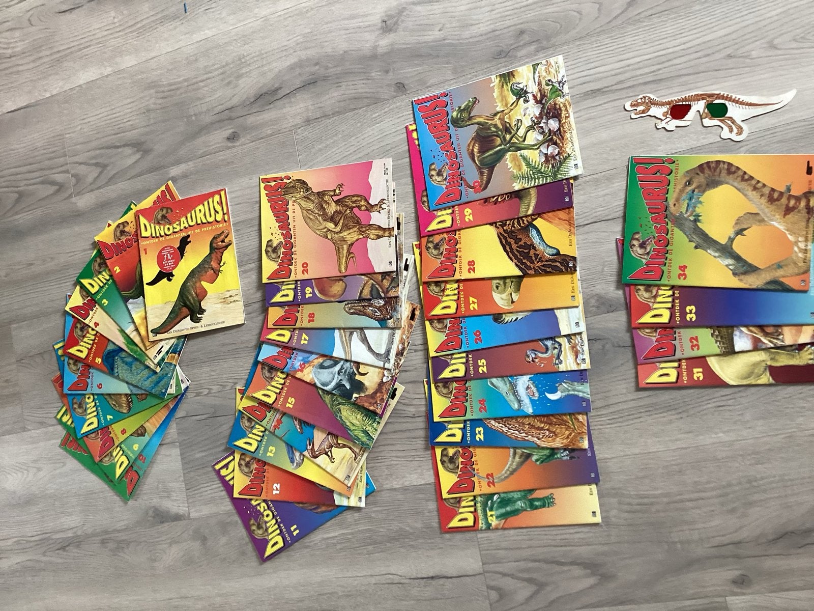 Dino tijdschriften DeAgostini collectie jaren '90 (1-34), Boeken, Ophalen of Verzenden, Zo goed als nieuw, Wetenschap en Natuur