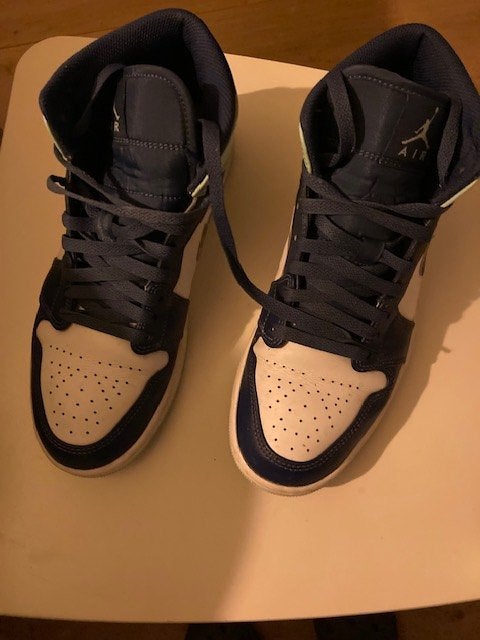 Air Jordan 1 Mid mystic navy mint foam-white maat 42, Kleding | Heren, Schoenen, Blauw, Ophalen of Verzenden, Nike Air Jordan