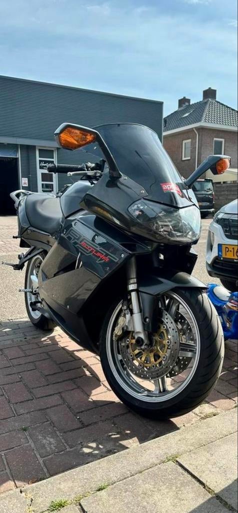 Aprilia RST Futura 1000 Toermotor - Comfortabel en Krachtig, Motoren, Handvatverwarming, 2 cilinders, Motorrijbewijs A, Gebruikt