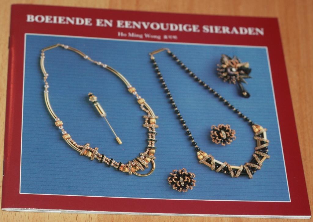 Boeiende en eenvoudige sieraden, Boeken, Hobby en Vrije tijd, Ophalen of Verzenden, Zo goed als nieuw, Sieraden maken, Geschikt voor kinderen