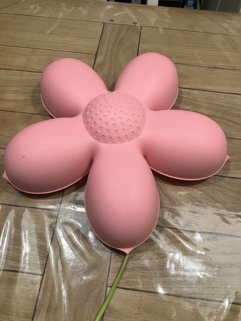 Leuke roze bloem wandlamp IKEA voor kinderkamer, Kunststof, Met schakelaar, IKEA, Roze