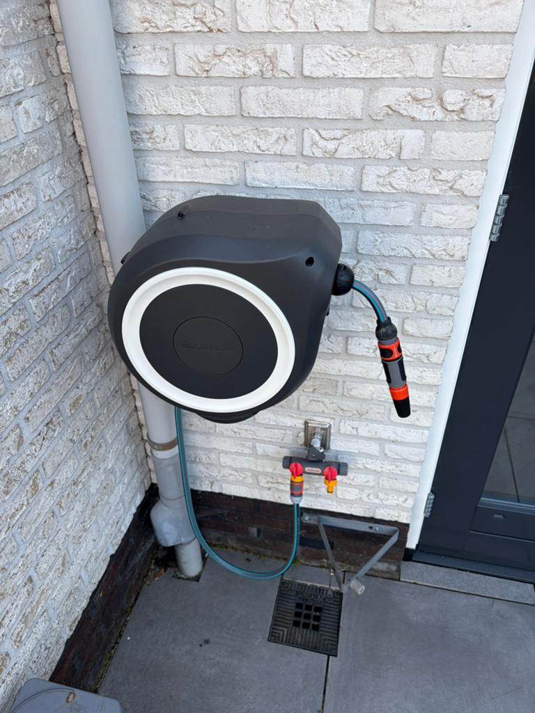 Gardena Roll-up S - Wandslangenbox - 15 m, Tuin en Terras, Tuinslangen, Ophalen, Zo goed als nieuw, Tuinslang