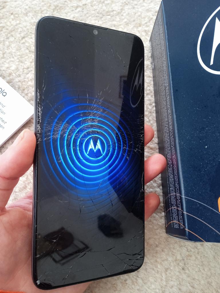Motorola E20 (scherm kapot), Overige modellen, Verzenden, Zwart, Touchscreen