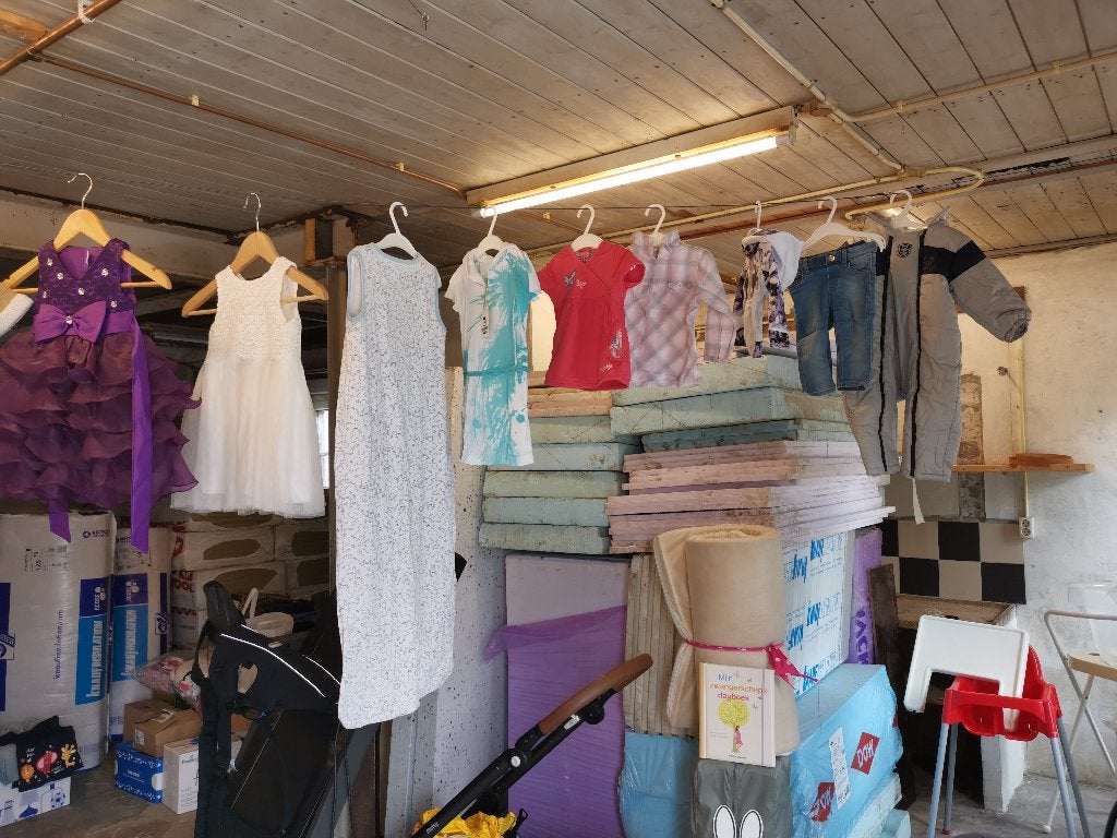 Foto 12 van Opslag uitverkoop, Diverse spullen te koop.