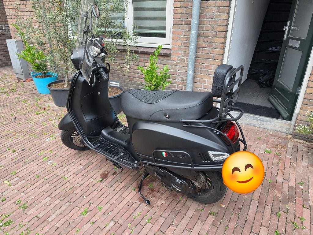 Scooter Senzo Rivalux S matzwart, Gebruikt, Benzine, Ophalen, Overige merken