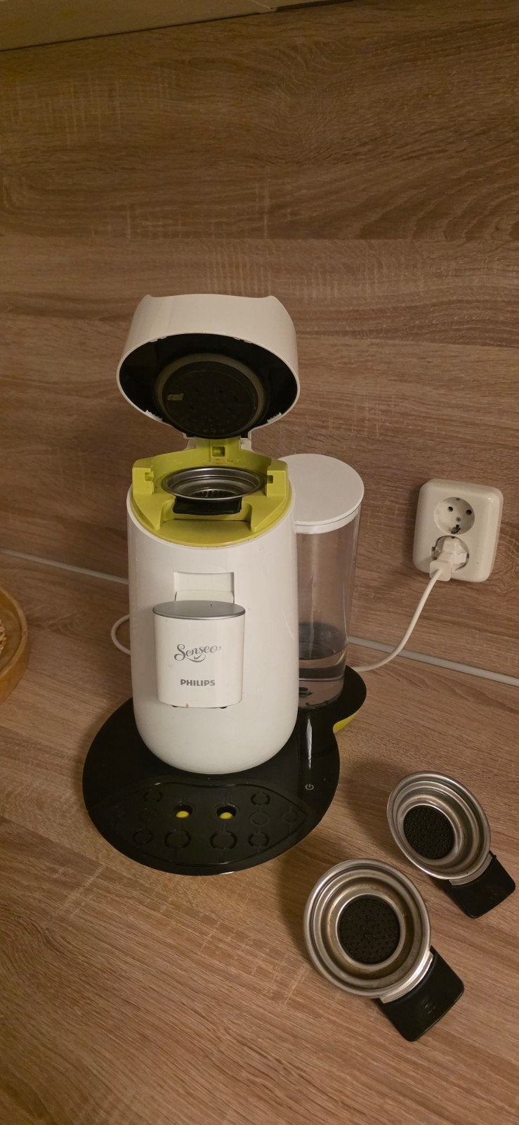 Philips Senseo HD7870/10 Twist Koffiepadapparaat Wit/Geel, Gebruikt, Koffiemachine, Ophalen of Verzenden, 2 tot 4 kopjes