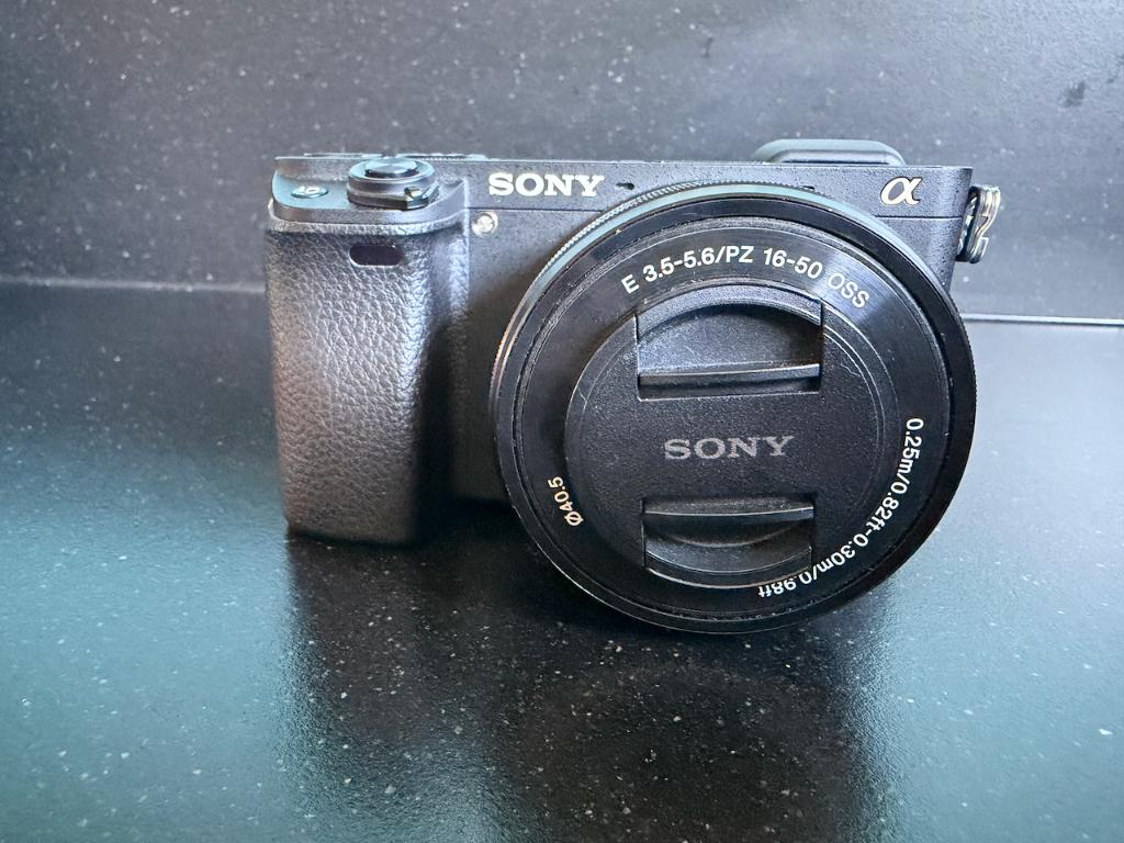 Sony A6300, Audio, Tv en Foto, Fotocamera's Digitaal, Gebruikt, Compact, Ophalen of Verzenden, Sony