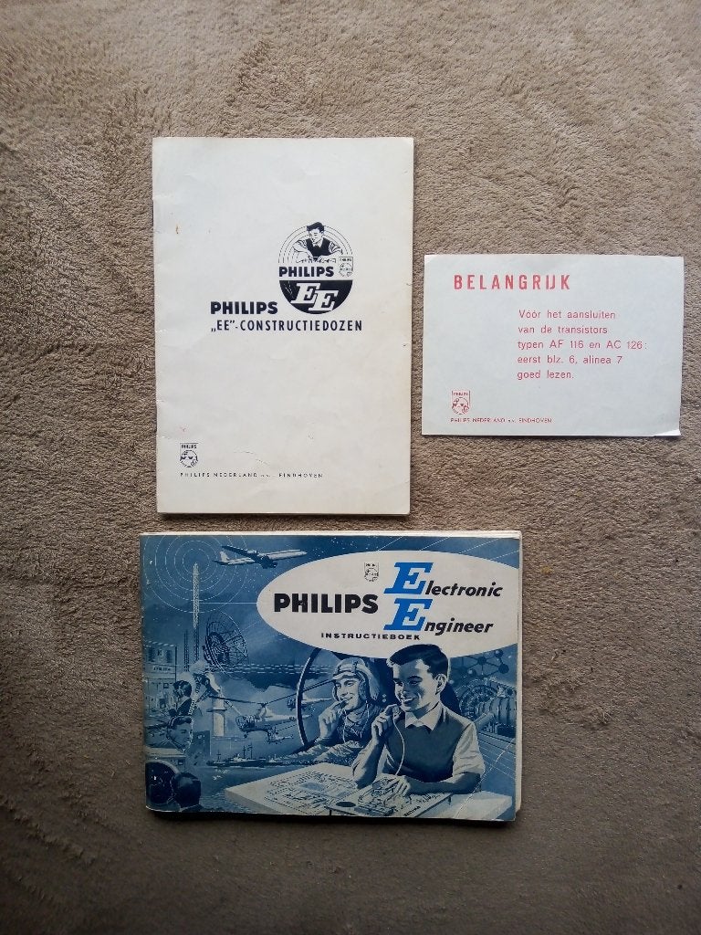 2 original handleidingen philips EE-8/20 constructiedozen, Boeken, Ophalen of Verzenden, Gelezen, Philips