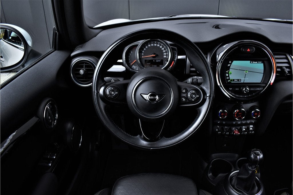 MINI Cabrio 1.5 136pk Cooper Chili Carplay/Navi/Led/H.Leer/C, Auto's, Mini, 136 pk, Gebruikt, Cabriolet, 4 stoelen