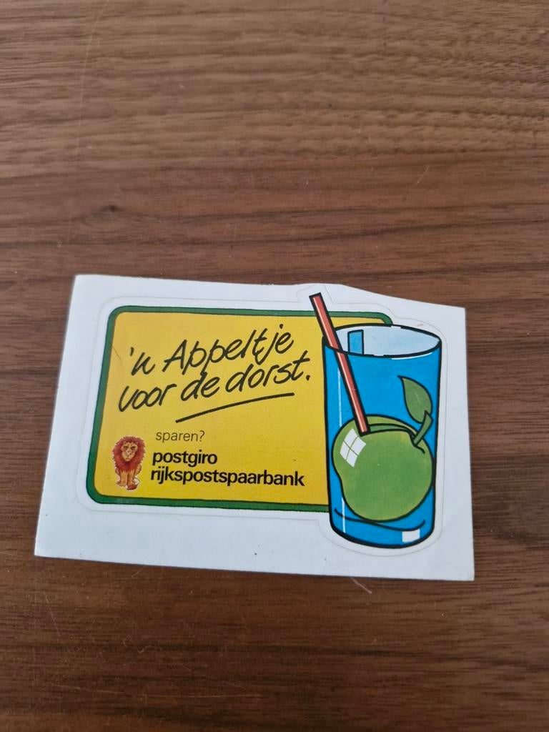 7654 Vintage Postgiro Rijkspostspaarbank Sticker 'n Appeltje, Ophalen of Verzenden, Gebruikt, Overige typen