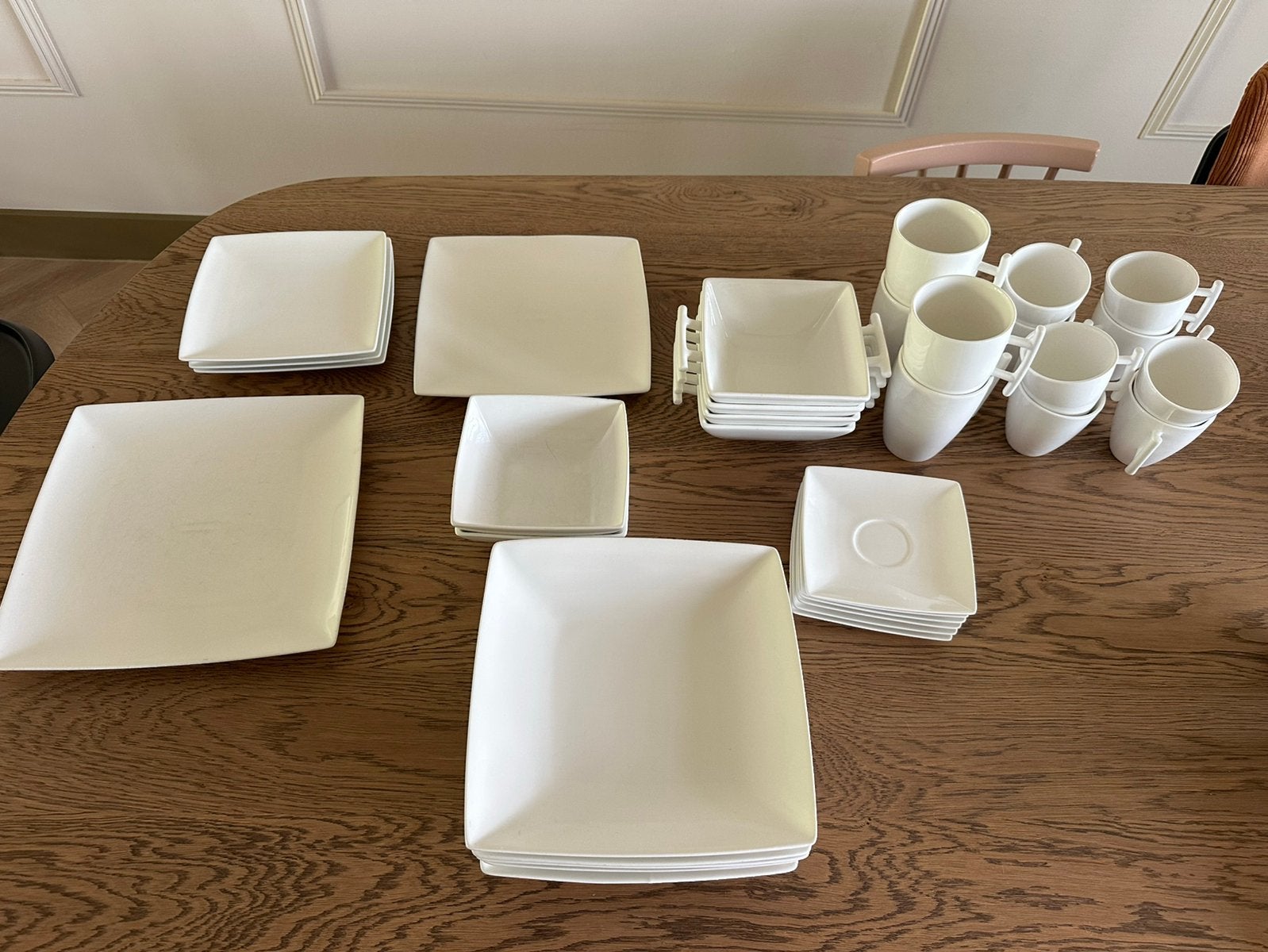 Servies merk, vierkant, Yong kleur: wit, Ophalen, Gebruikt, Overige stijlen, Aardewerk