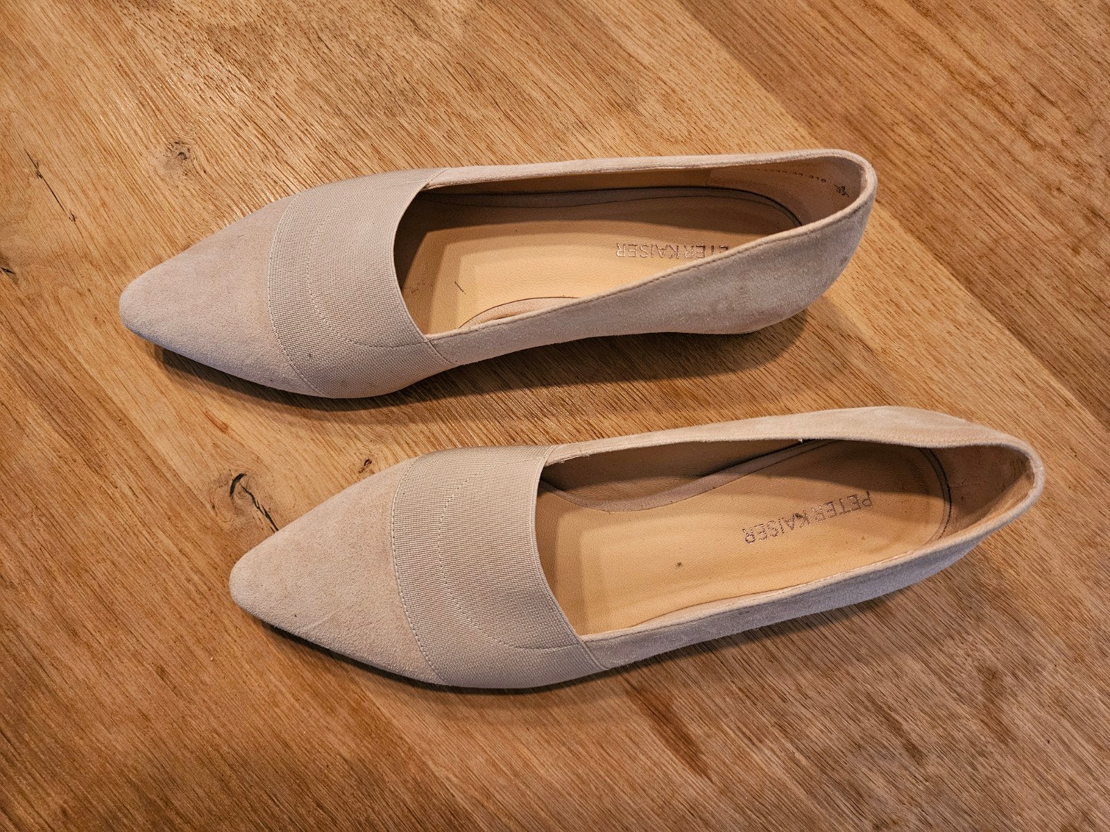 Peter Kaiser pumps - Beige - Maat 38, Kleding | Dames, Ophalen of Verzenden, Zo goed als nieuw, Beige