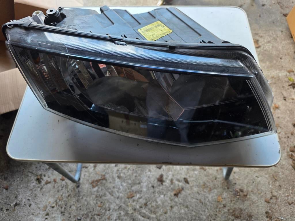 SKODA OCTAVIA 5E1 Halogeen Koplamp Rechts, Auto-onderdelen, Ophalen of Verzenden, Gebruikt, Skoda