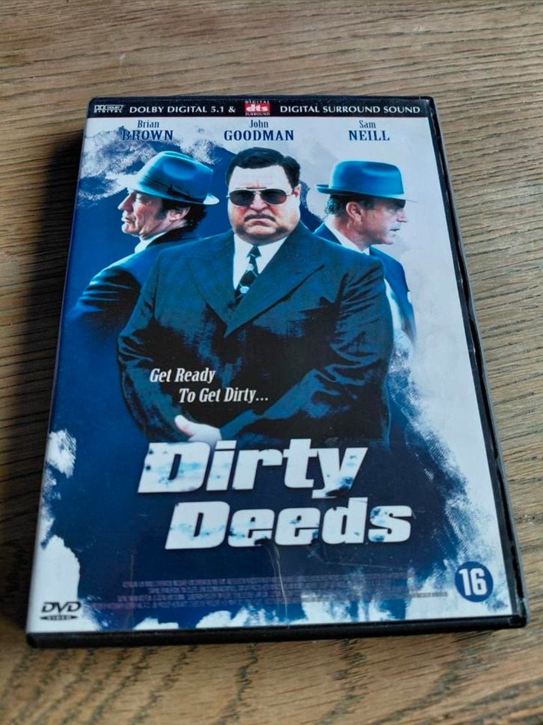 Dirty Deeds dvd. John Goodman., Cd's en Dvd's, Dvd's | Actie, Gebruikt, Actie, Vanaf 16 jaar, Ophalen of Verzenden