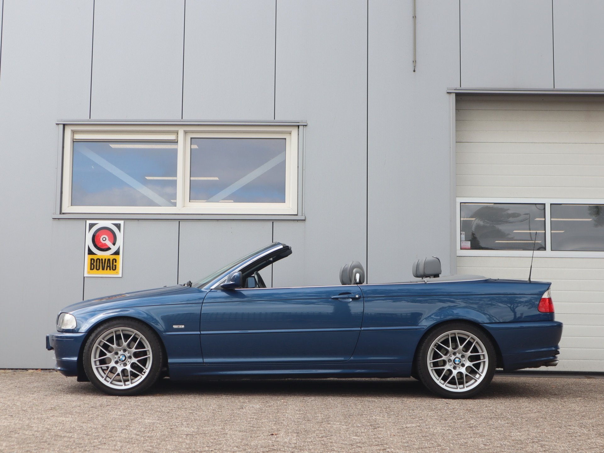 BMW 3 Serie Cabrio 323Ci Executive / Cruise / Airco / Stoelv, foto 3