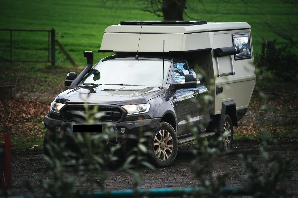 Luxe 4x4 expeditie camper: campercomfort, daktent avontuur, Caravans en Kamperen, Campers, Buscamper of Camperbus, Tot en met 2