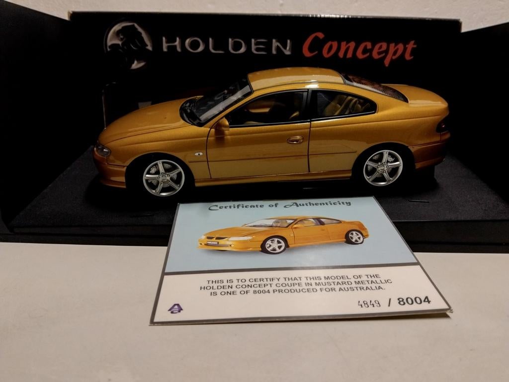 Holden Commodore Coupe certificaat Autoart metal 1:18 KRD, Ophalen of Verzenden, Zo goed als nieuw, Auto, Autoart