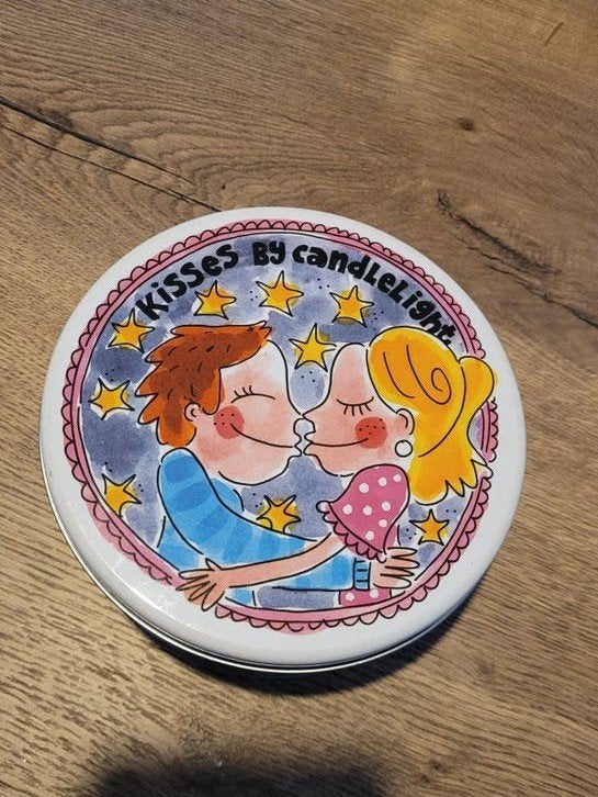 Blond Amsterdam Blik 'Kisses By Candlelight', Ophalen of Verzenden, Zo goed als nieuw, Koek(jes), Overige merken
