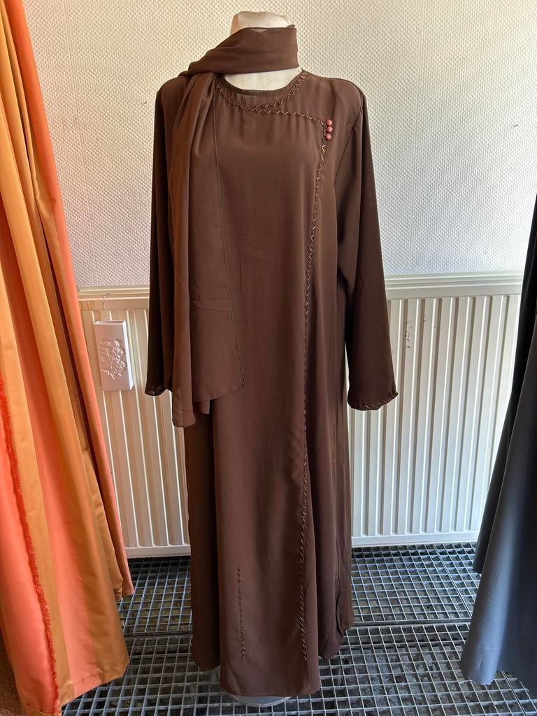 Bruine kaftan met kraaltjes - Maat XXL, Bruin, Maat 46/48 (XL) of groter, Ophalen of Verzenden, Gedragen