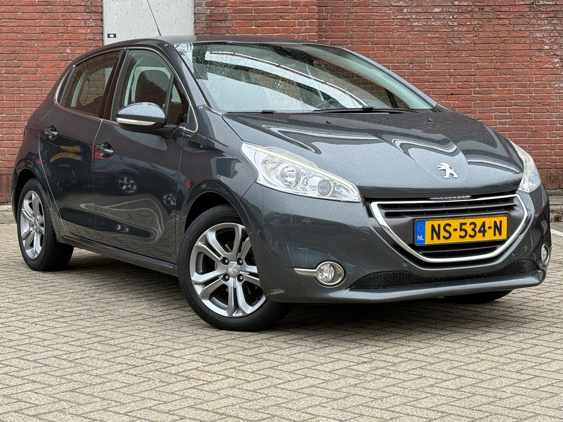 Peugeot 208 1.6 VTi Allure|5DRS|AUTOMAAT|NAVI|CLIMA|GOED-OND, Euro 5, Gebruikt, 49 €/maand, Bedrijf