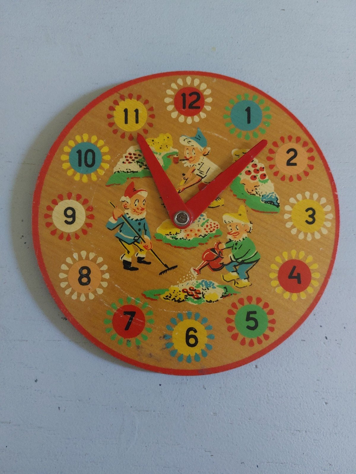 Vintage houten kinderklok met kabouters Simplex 19. cm., Ophalen of Verzenden