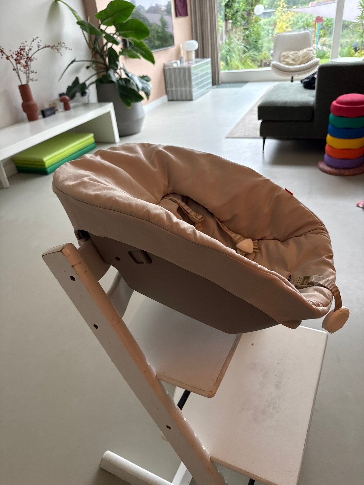 Stokke Tripp Trapp Newborn Set - heel goed, Kinderen en Baby's, Kinderstoelen, Ophalen, Zo goed als nieuw, Overige typen, Aanschuifbaar
