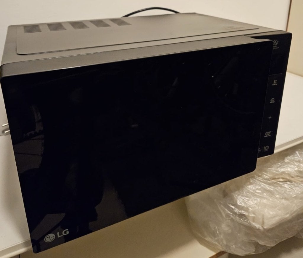 LG microwave, Ophalen, Zo goed als nieuw, Oven