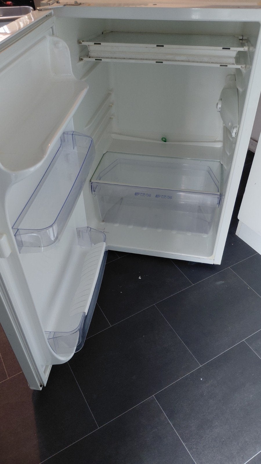 Zanussi koelkast klein, 150 tot 200 liter, 45 tot 60 cm, Ophalen, 85 tot 120 cm