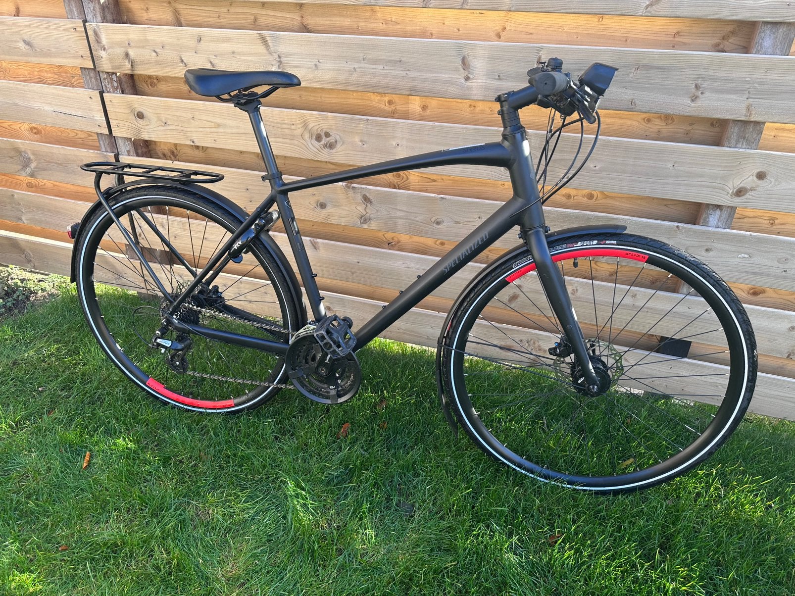Specialized Sirrus 28inch Hybride fiets, Ophalen, Gebruikt, Meer dan 20 versnellingen, Overige merken