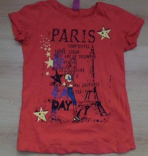 SALE: Bedrukt rood katoenen t-shirt maat 128 voor 1 euro, Kinderen en Baby's, Kinderkleding | Maat 128, Ophalen of Verzenden, Zo goed als nieuw