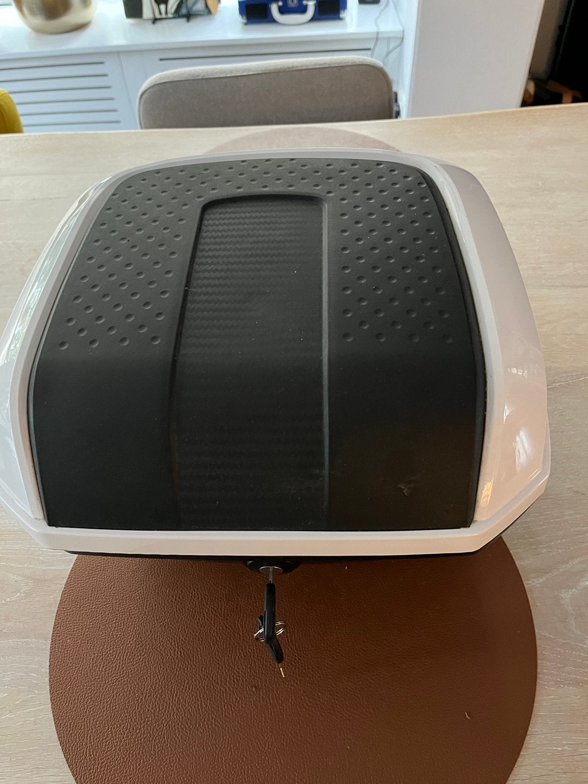 Scooter (Goccia) Topkoffer - Zwart/Wit met Sleutel, Ophalen of Verzenden, Gebruikt, Koffer