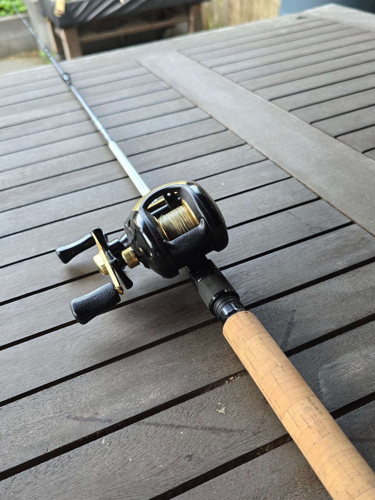 Shimano Yasei verticaal hengel met daiwa reel zgan, Watersport en Boten, Ophalen, Gebruikt, Complete set