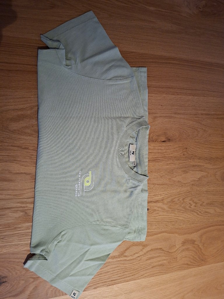 4 x T shirt jongen maat 152/158/164, Ophalen of Verzenden, Zo goed als nieuw, Maat 152