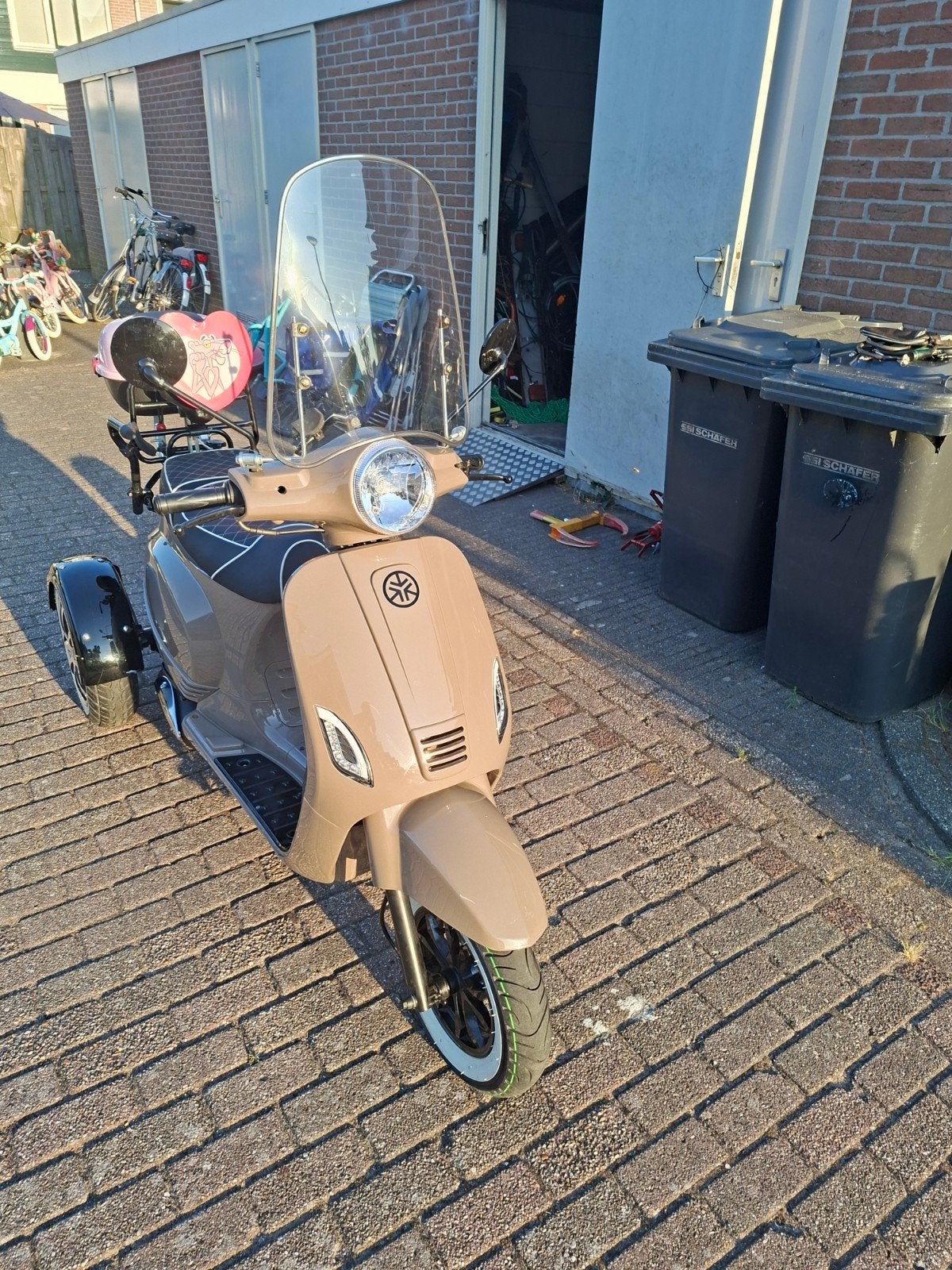 Ripco driewiel scooter rijbewijs vrij bijna nieuw, Ophalen, Zo goed als nieuw, Benzine, Overige merken